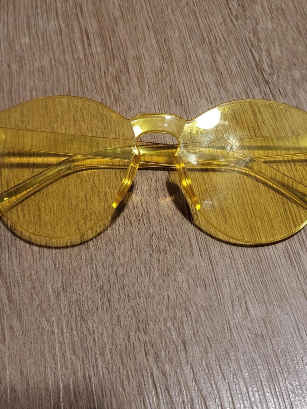 Yellow Round Transparent Sunglasses